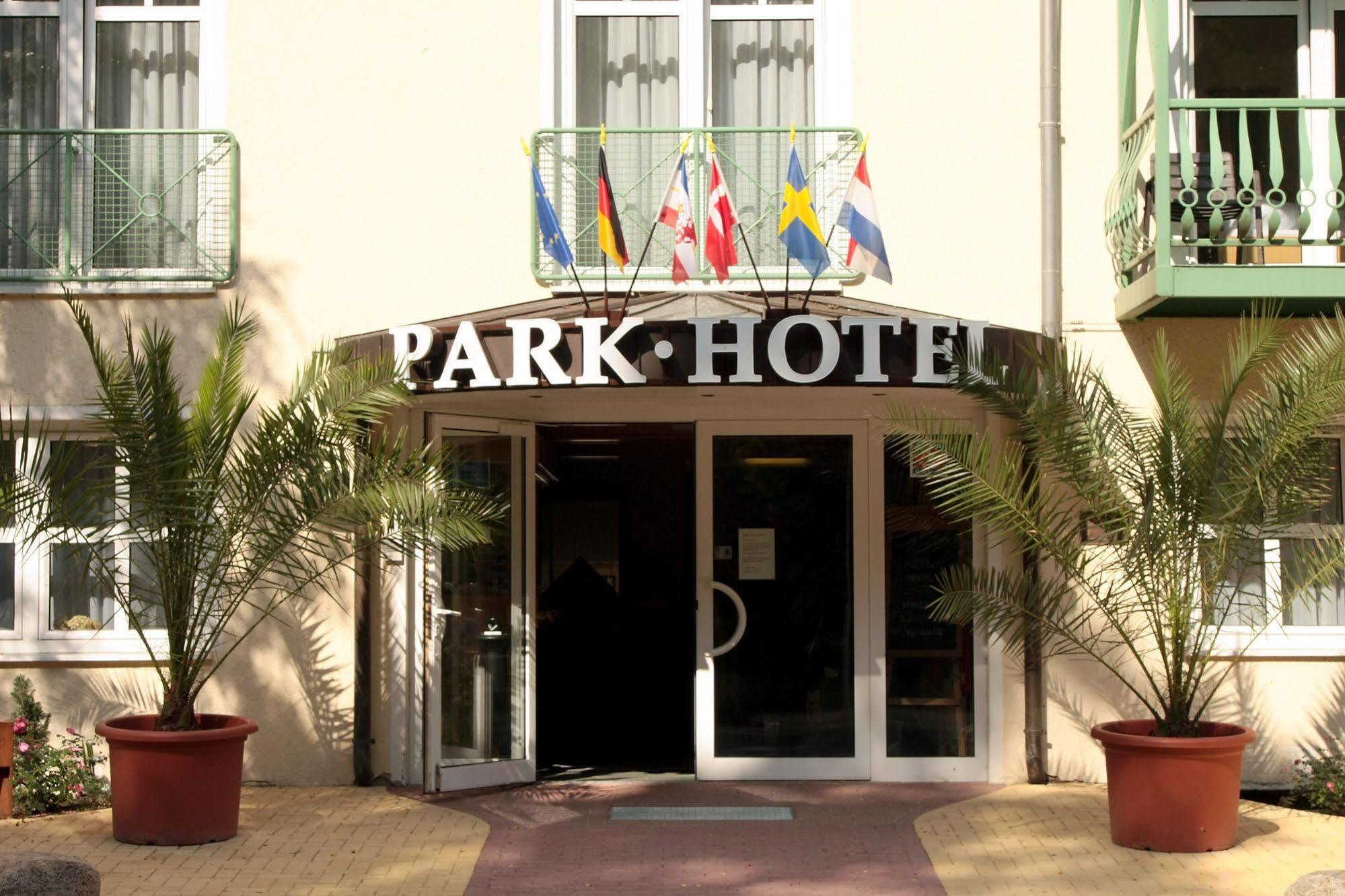Park Hotel Sellin Sellin  Εξωτερικό φωτογραφία
